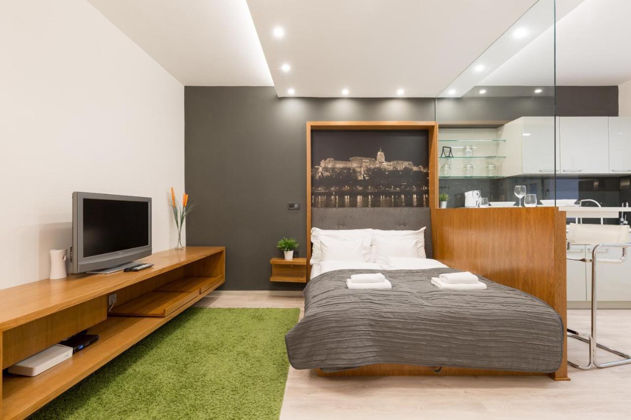 Retro Budapest Dream Suite Near The Danube Exterior foto